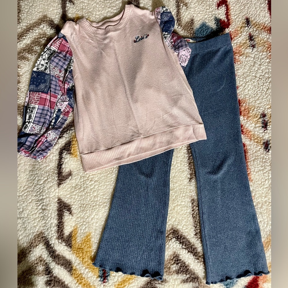 Levi's kids outfit.